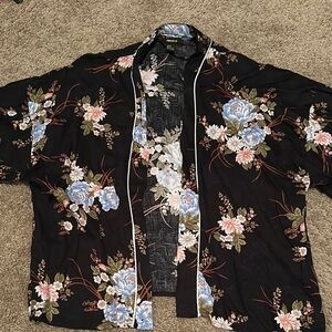Forever 21 Floral Kimono Cardigan 🧡